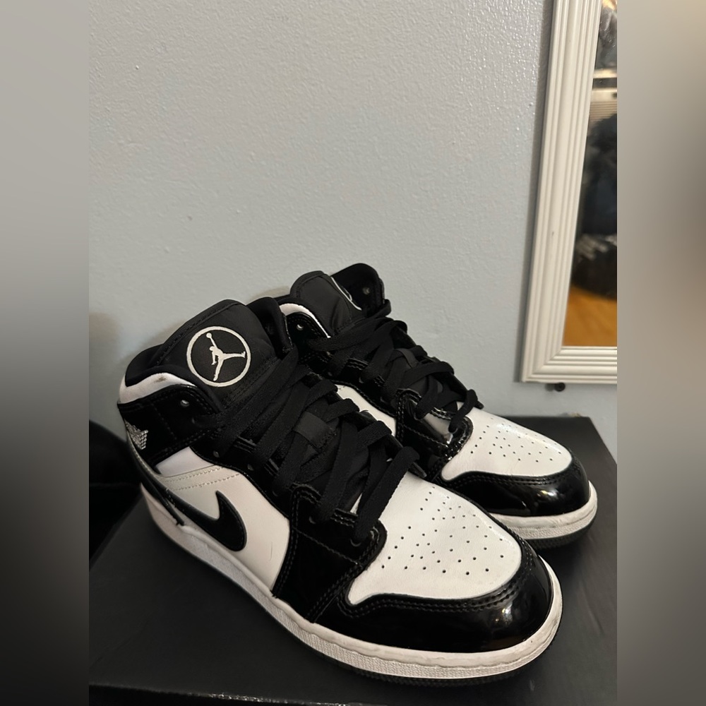 Nike Jordan Size 4.5